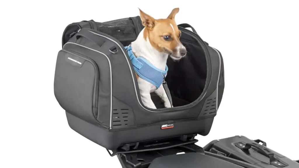 givi-t525-pet-bag-share-the-fun-of-two-wheels-with-your-furry-friends.webp