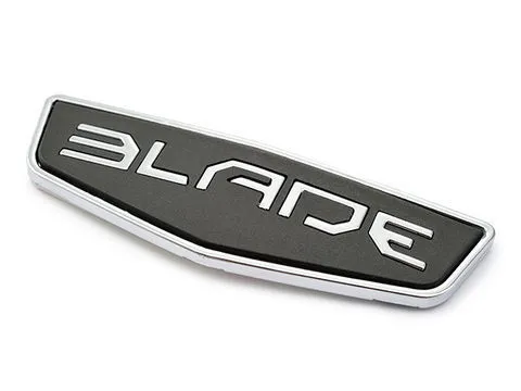 EMBLEMA TAPA SUPERIOR BLADE B47 Z4504AR GIVI
