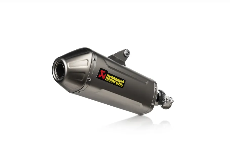 [S-CF8SO3-HFTT] ESCAPE S-CF8SO3-HFTT AKRAPOVIC